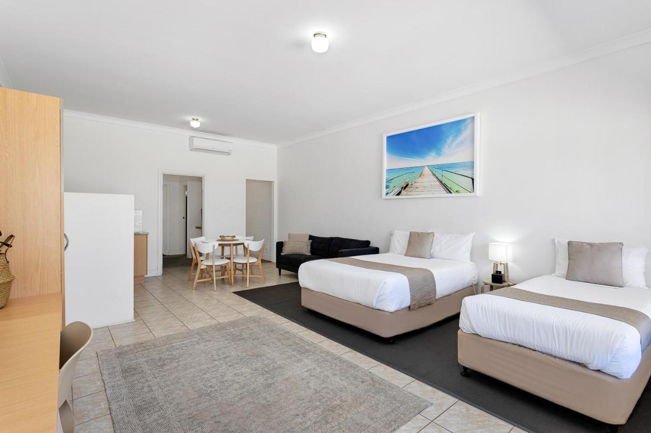Coast モーテル&アパートメンツ Port Noarlunga エクステリア 写真
